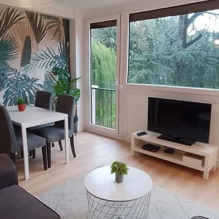 Au Parc Apartment *